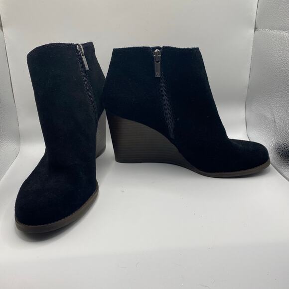 Lucky Brand Black Suede Leather Wedge Ankle Booties Women’s Size 9 - Picture 2 of 7